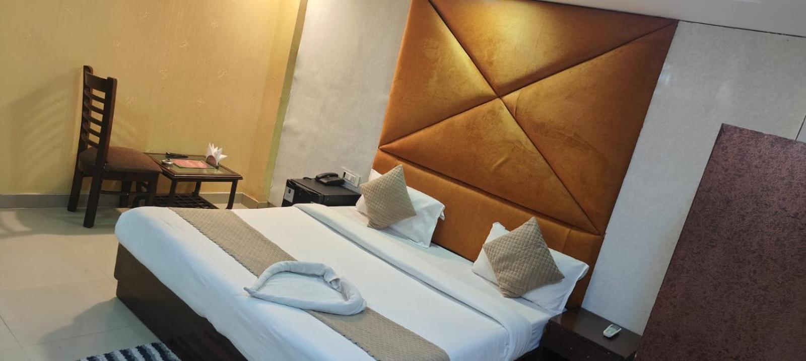 Hotel Grand City Yeni Delhi Dış mekan fotoğraf